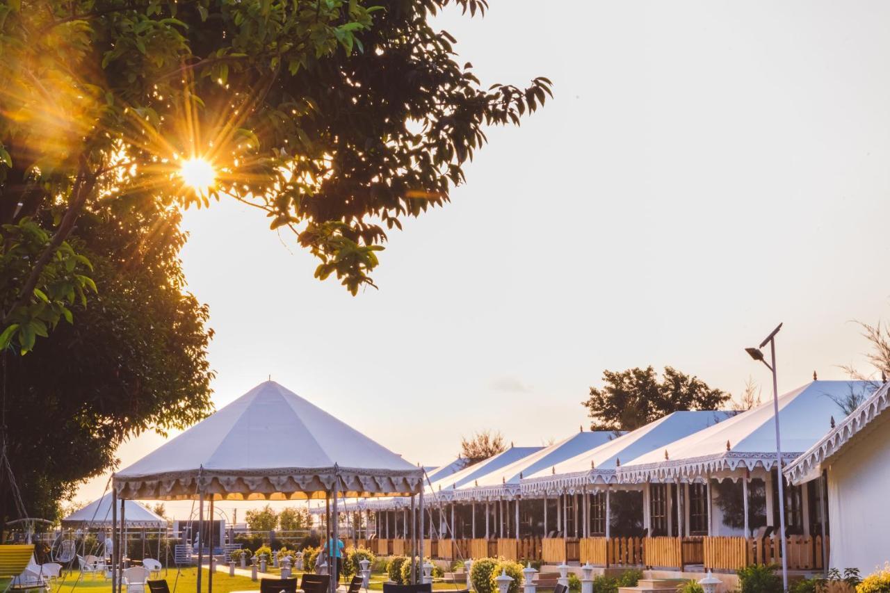 Rawai Luxury Tents Near Brahma Temple Pushkar Bagian luar foto